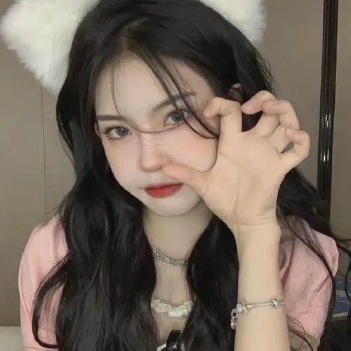 解约后，我闪婚成了乐坛顶流